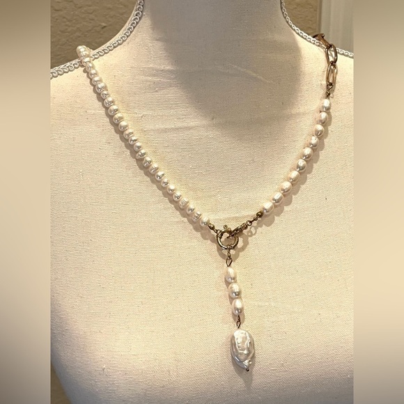 Pearl and Paperclip Chain Necklace Double Señorita Clasp GoldTone Long Lariat - Picture 1 of 15